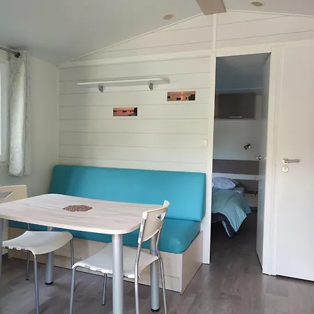 Mobil Home Gite Canal Nantes A Brest 40 Minutes Nantes Et Saint-Nazaire Guenrouet Extérieur photo